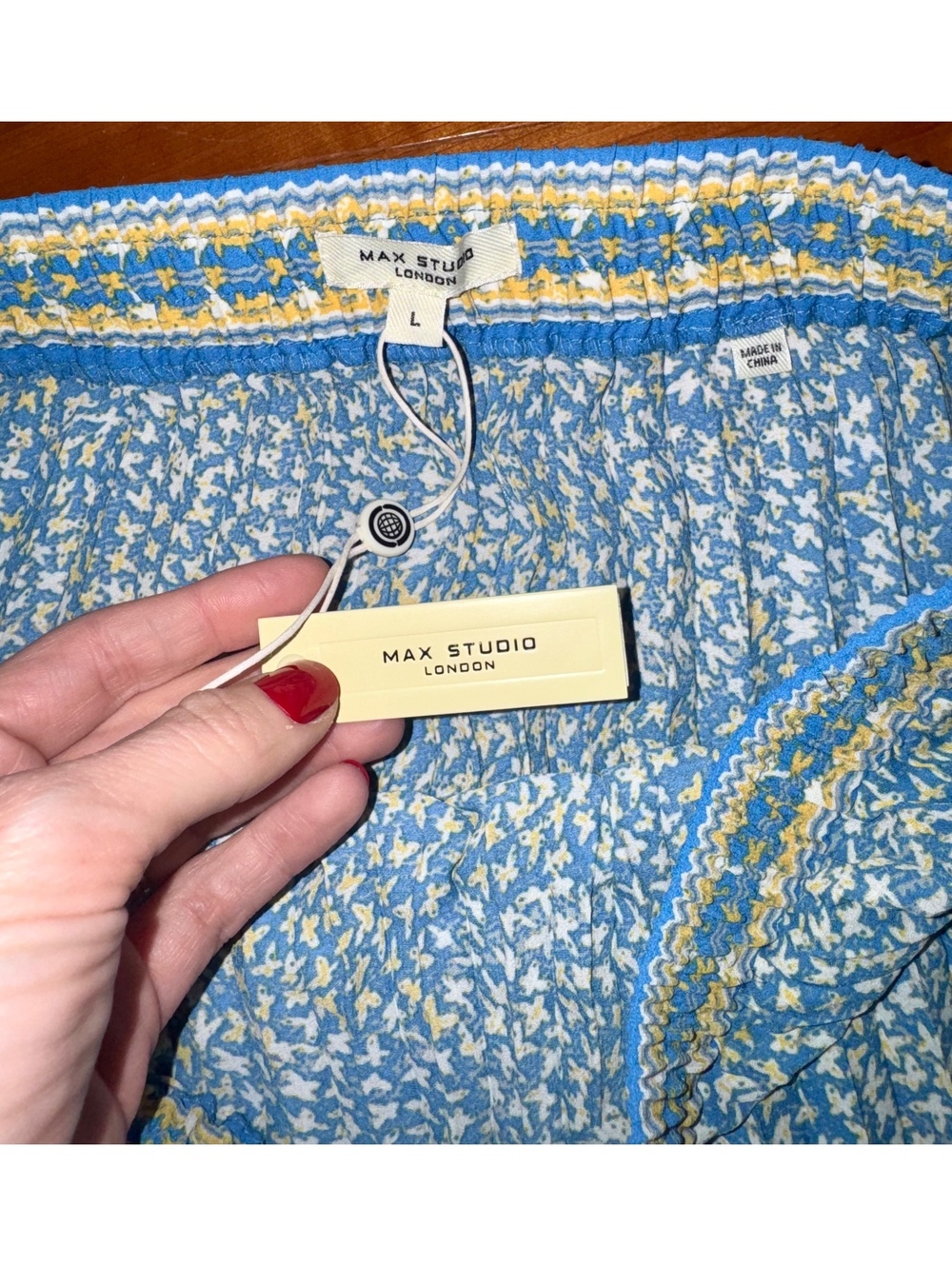 NWT Max Studio London Blue and Yellow Floral Maxi Skirt Size Large - Picture 3 of 7